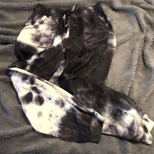 🖤Girls size medium joggers